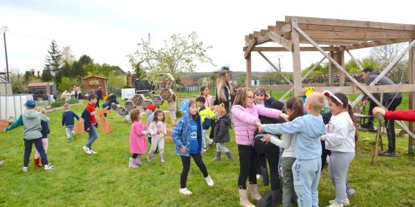 Une après-midi pleine de joie, de rires et de douceurs avec l'association Les clés du Jardin