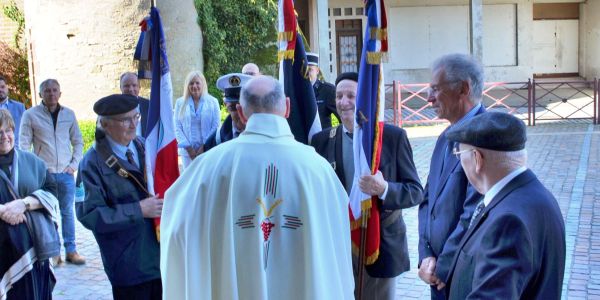 COMMÉMORATION EN MÉMOIRE DES VICTIMES DE LA DÉPORTATION