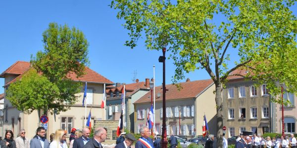 COMMÉMORATION EN MÉMOIRE DES VICTIMES DE LA DÉPORTATION