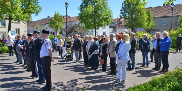 COMMÉMORATION EN MÉMOIRE DES VICTIMES DE LA DÉPORTATION