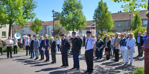 COMMÉMORATION EN MÉMOIRE DES VICTIMES DE LA DÉPORTATION