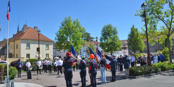 COMMÉMORATION EN MÉMOIRE DES VICTIMES DE LA DÉPORTATION