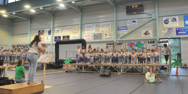 Spectacle de fin d’année de l’école primaire Robert Schuman