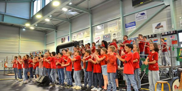 Spectacle de fin d’année de l’école primaire Robert Schuman