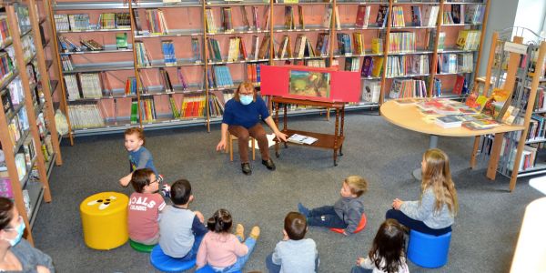 Pâques : atelier créa-conte à la bibliothèque