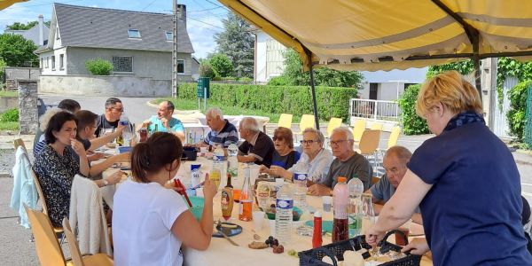 "fête des voisins” à Sarralbe