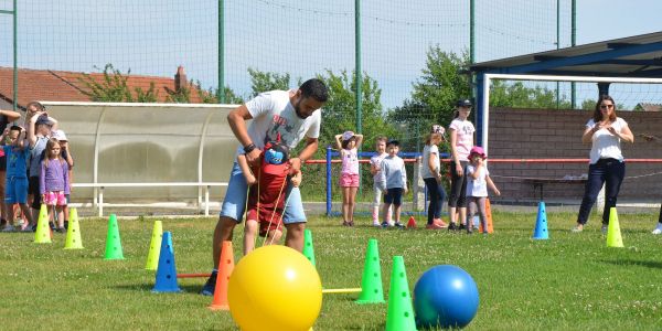 OLYMPIADES DES ÉCOLES DE RECH AU STADE MARTIN SCHMITT