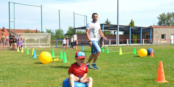 OLYMPIADES DES ÉCOLES DE RECH AU STADE MARTIN SCHMITT