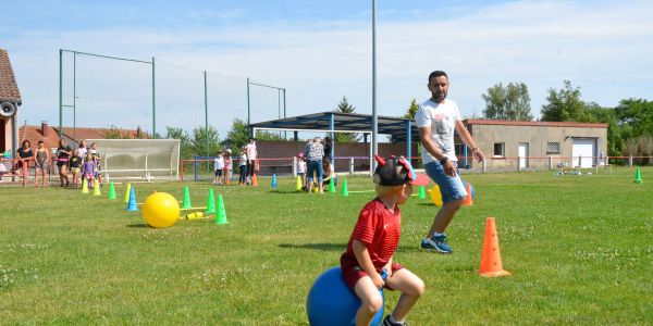 OLYMPIADES DES ÉCOLES DE RECH AU STADE MARTIN SCHMITT