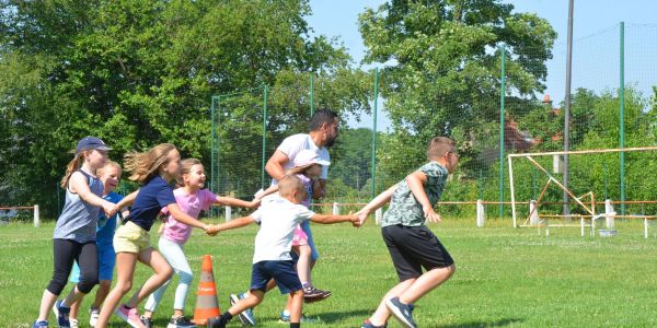 OLYMPIADES DES ÉCOLES DE RECH AU STADE MARTIN SCHMITT