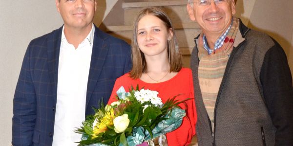 La Ville de Sarralbe honore Elsa Schmitt