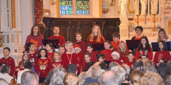 Deux chorales pour un Noël enchanté