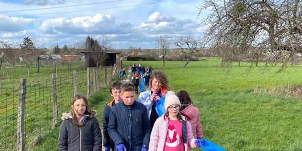 NETTOYAGE DE PRINTEMPS À L'ÉCOLE DE RECH