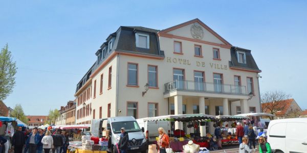 BRADERIE DU LUNDI DE PÂQUES : PLUS DE PHOTOS ET DÉBRIEFING