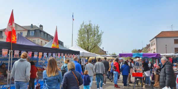 BRADERIE DU LUNDI DE PÂQUES : PLUS DE PHOTOS ET DÉBRIEFING