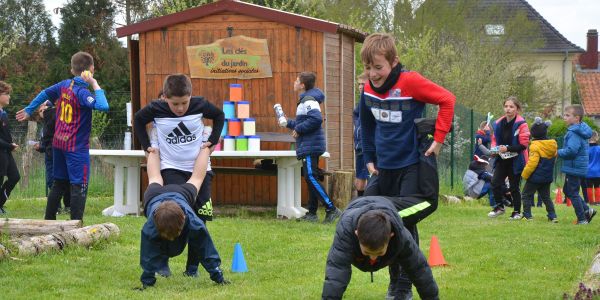 STAGE DE FOOT POUR NOS JEUNES U8, 9 ET 11 DE L'ESF2018 PENDANT LES VACANCES DE PRINTEMPS