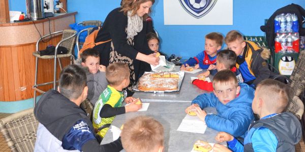 STAGE DE FOOT POUR NOS JEUNES U8, 9 ET 11 DE L'ESF2018 PENDANT LES VACANCES DE PRINTEMPS