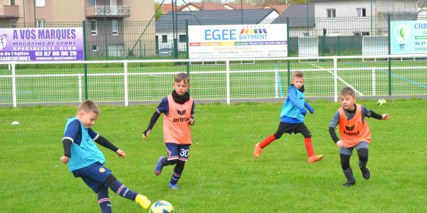 STAGE DE FOOT POUR NOS JEUNES U8, 9 ET 11 DE L'ESF2018 PENDANT LES VACANCES DE PRINTEMPS