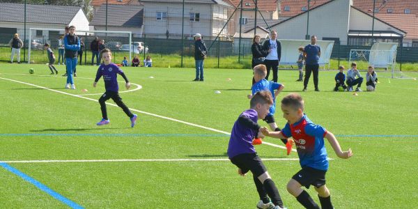 STAGE DE FOOT POUR NOS JEUNES U8, 9 ET 11 DE L'ESF2018 PENDANT LES VACANCES DE PRINTEMPS