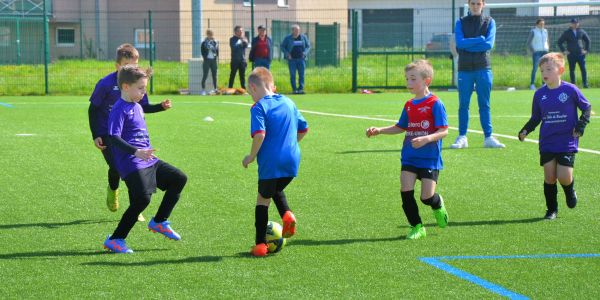 STAGE DE FOOT POUR NOS JEUNES U8, 9 ET 11 DE L'ESF2018 PENDANT LES VACANCES DE PRINTEMPS