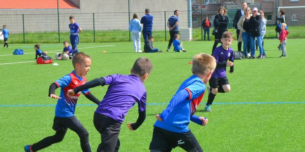 STAGE DE FOOT POUR NOS JEUNES U8, 9 ET 11 DE L'ESF2018 PENDANT LES VACANCES DE PRINTEMPS