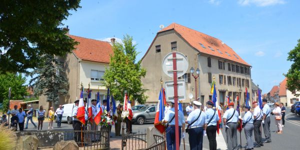 CÉRÉMONIES COMMÉMORATIVES DU 83ÈME ANNIVERSAIRE DES COMBATS DE JUIN 1940