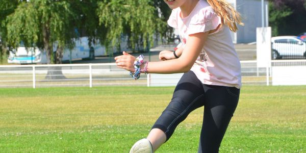 OLYMPIADES DE L'ÉCOLE ROBERT SCHUMAN AU STADE DU FC SARRALBE