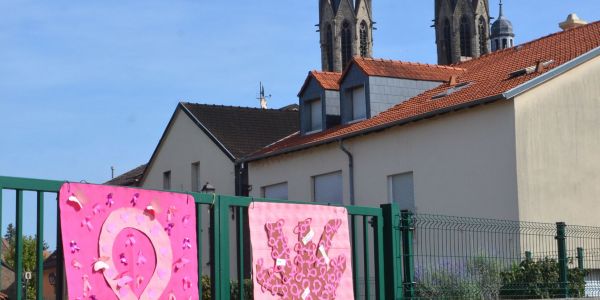 Marche Rose des enfants : Tous ensemble dans la forêt St Hubert