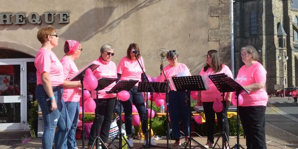 REMERCIEMENTS ET RETOUR EN IMAGE SUR CETTE 1ÈRE ÉDITION DE SARRALBE EN ROSE