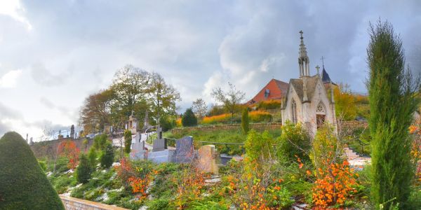 Notre cimetière de la Montagne à la Toussaint