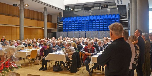 RETROUVAILLES DES SENIORS