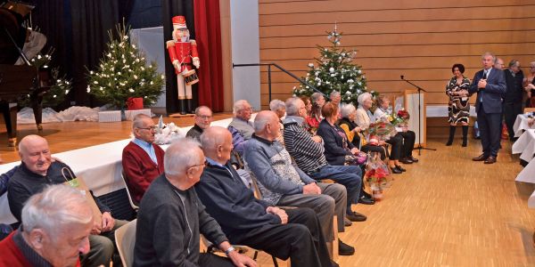 RETROUVAILLES DES SENIORS