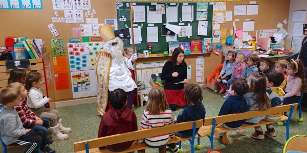 Saint-Nicolas de passage dans nos écoles