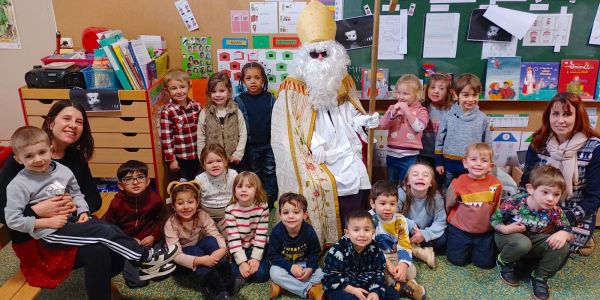 Saint-Nicolas de passage dans nos écoles