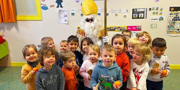 Saint-Nicolas de passage dans nos écoles
