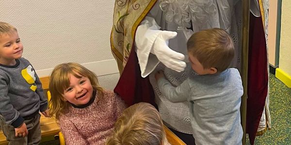 Saint-Nicolas de passage dans nos écoles