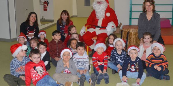 Père Noël dans nos écoles