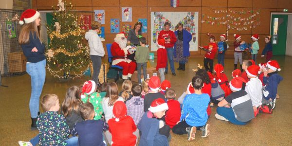 Père Noël dans nos écoles