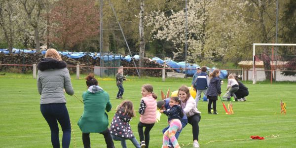 Activités et ateliers de Pâques dans nos écoles de Rech