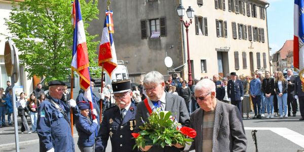 Commémoration de l'armistice du 8 mai 1945