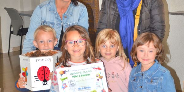 UNE ANNÉE AVEC LES INSECTES ET LES ENFANTS DE NOS ÉCOLES