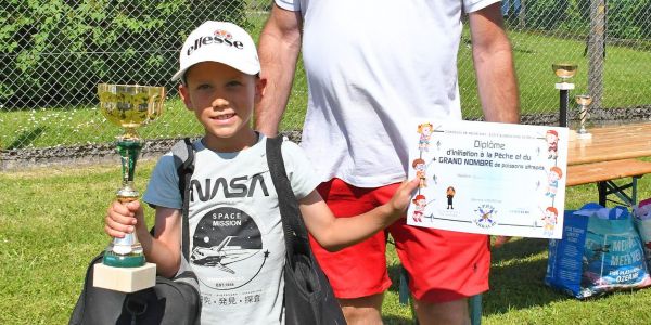 Sortie Initiation, Ateliers et Concours de Pêche pour les Élèves de l'École Élémentaire de Rech