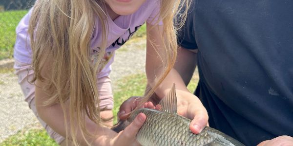 Sortie Initiation, Ateliers et Concours de Pêche pour les Élèves de l'École Élémentaire de Rech
