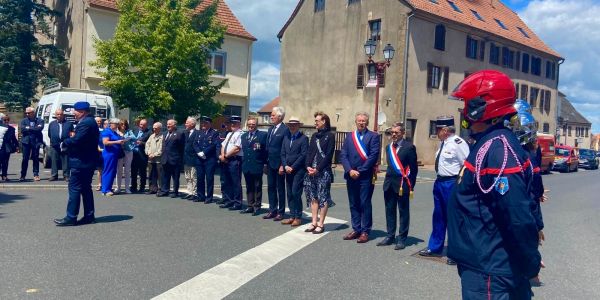 CÉRÉMONIES COMMÉMORATIVES DU 84ÈME ANNIVERSAIRE DES COMBATS DE JUIN 1940