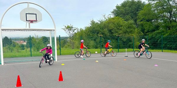 Cyclo à l’école de Rech