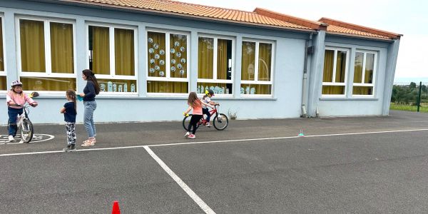 Cyclo à l’école de Rech