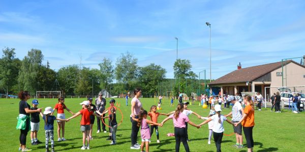 Les Olympiades extraordinaires pour clore cette année scolaire 2024 dans nos écoles de Rech !