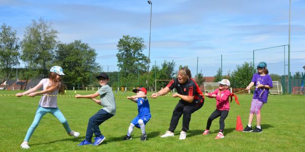 Les Olympiades extraordinaires pour clore cette année scolaire 2024 dans nos écoles de Rech !