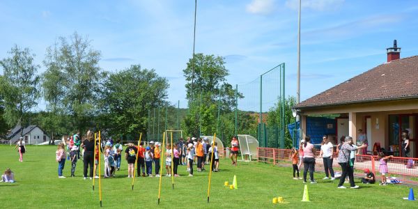 Les Olympiades extraordinaires pour clore cette année scolaire 2024 dans nos écoles de Rech !