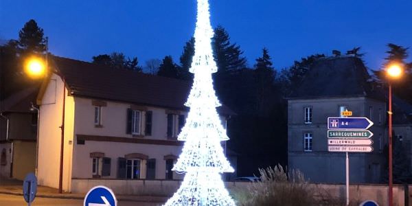 Pour Noël la ville se pare de son habit de lumière